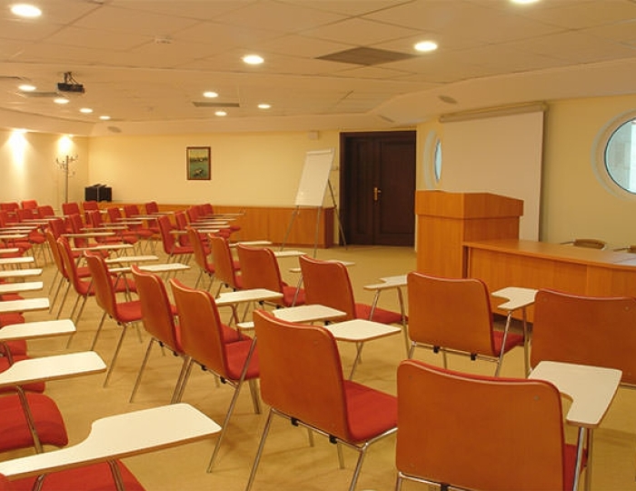 Конференц-зал на 65 чел - Комплекс «Миндальная роща»